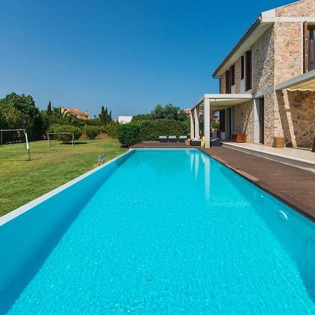 Villa Barcares Gran For 10, Pool, Gym And Close To Beach Alcudia  Exterior photo