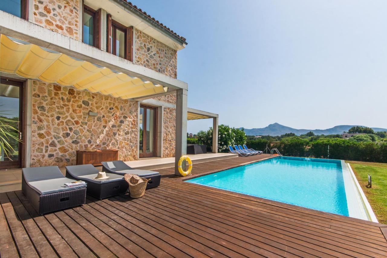Villa Barcares Gran For 10, Pool, Gym And Close To Beach Alcudia  Exterior photo